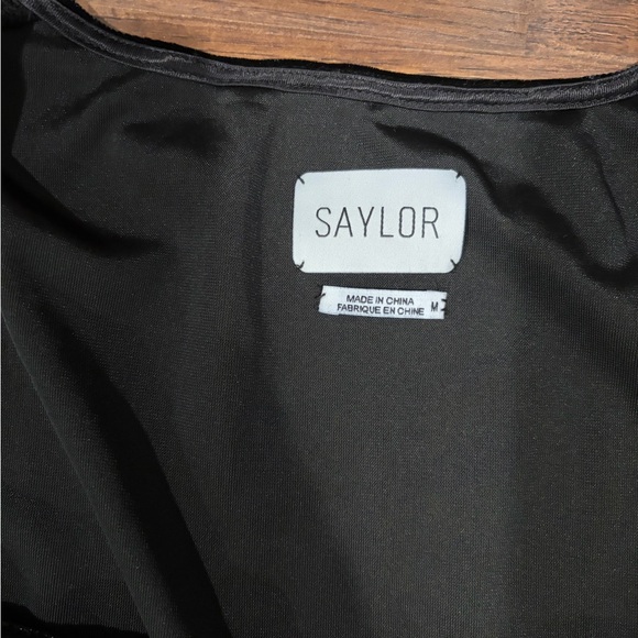 Saylor Cecilie Dress - Picture 6 of 9